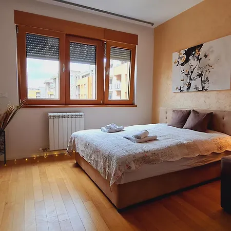 Apartment Andrea A Blok *