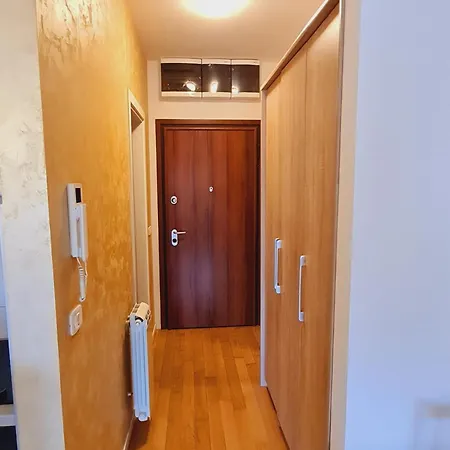 Apartment Andrea A Blok *